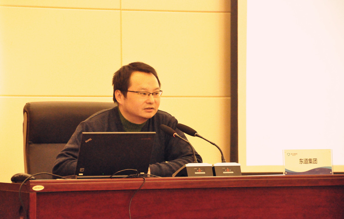 2018年“襄投·襄知”第二十四期:17吃瓜
品牌基础及VI视觉2.jpg 2018年“襄投·襄知”第二十四期:17吃瓜
品牌基础及VI视觉2.jpg