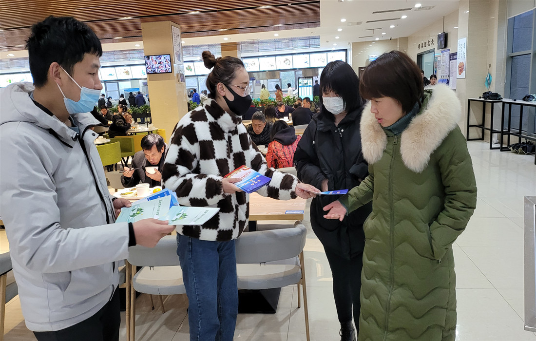 活动照片-2_副本.jpg 活动照片-2_副本.jpg