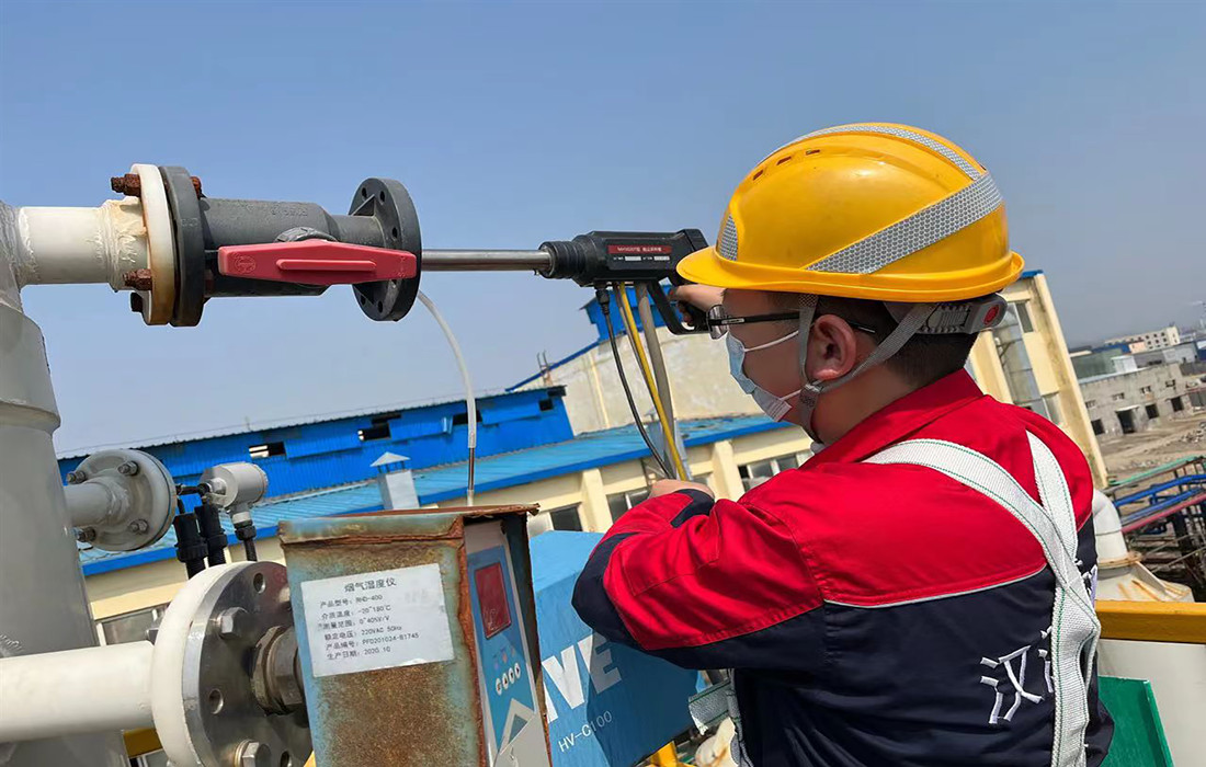 汉江检测子公司科远公司现场工作照1.jpg 汉江检测子公司科远公司现场工作照1.jpg