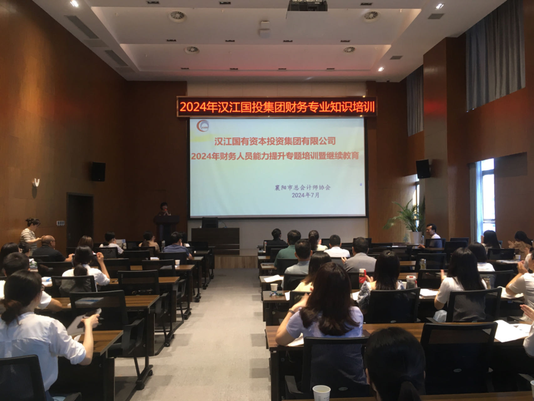 a8a44cc1d4bda433a111754b0af2bf7.jpg a8a44cc1d4bda433a111754b0af2bf7.jpg